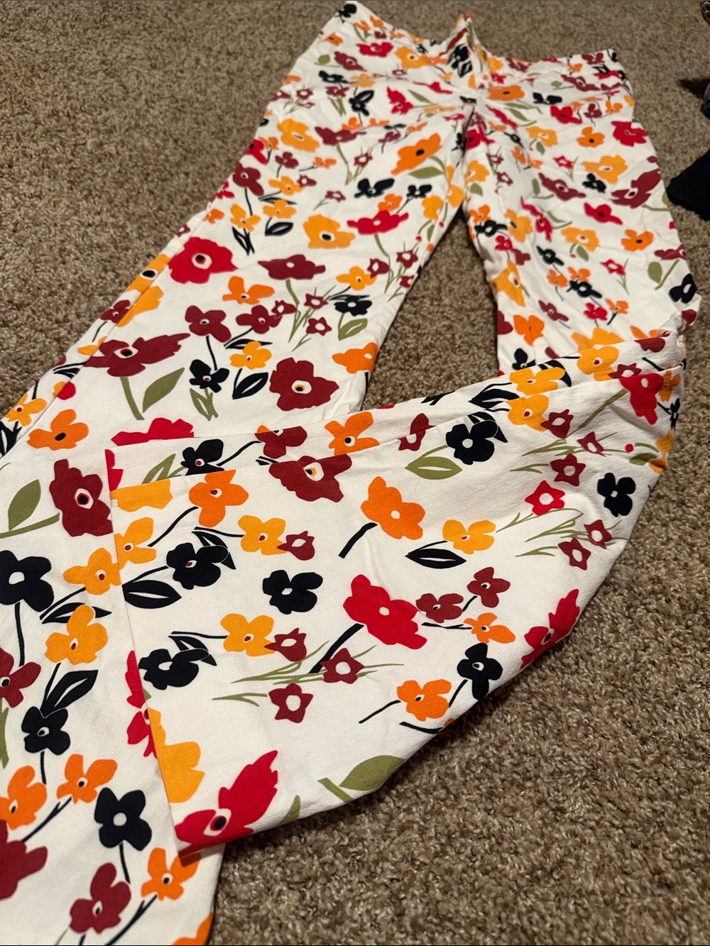 New Directions gorgeous floral pants (8) - EUC!